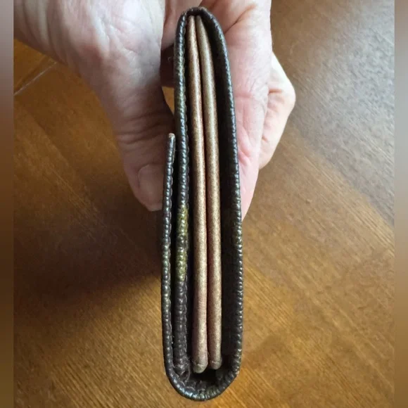 Louis Vuitton Vintage Sarah Wallet In Brown Monogram Canvas W/COA - Picture 9 of 16